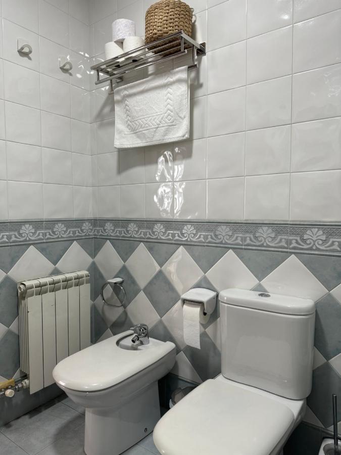 Apartmán O Xaneiro Noia Exteriér fotografie