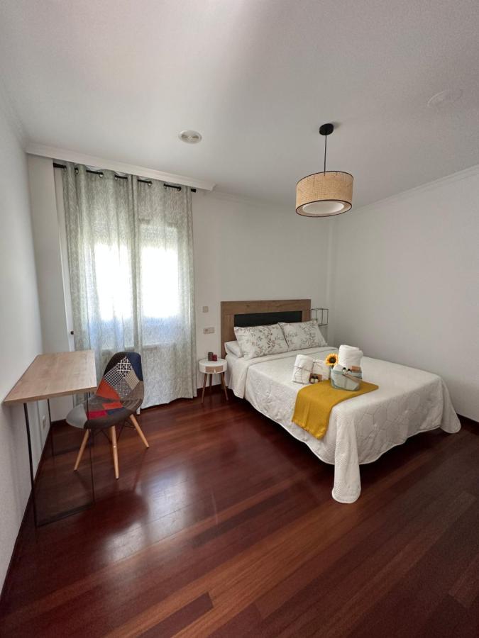 Apartmán O Xaneiro Noia Exteriér fotografie