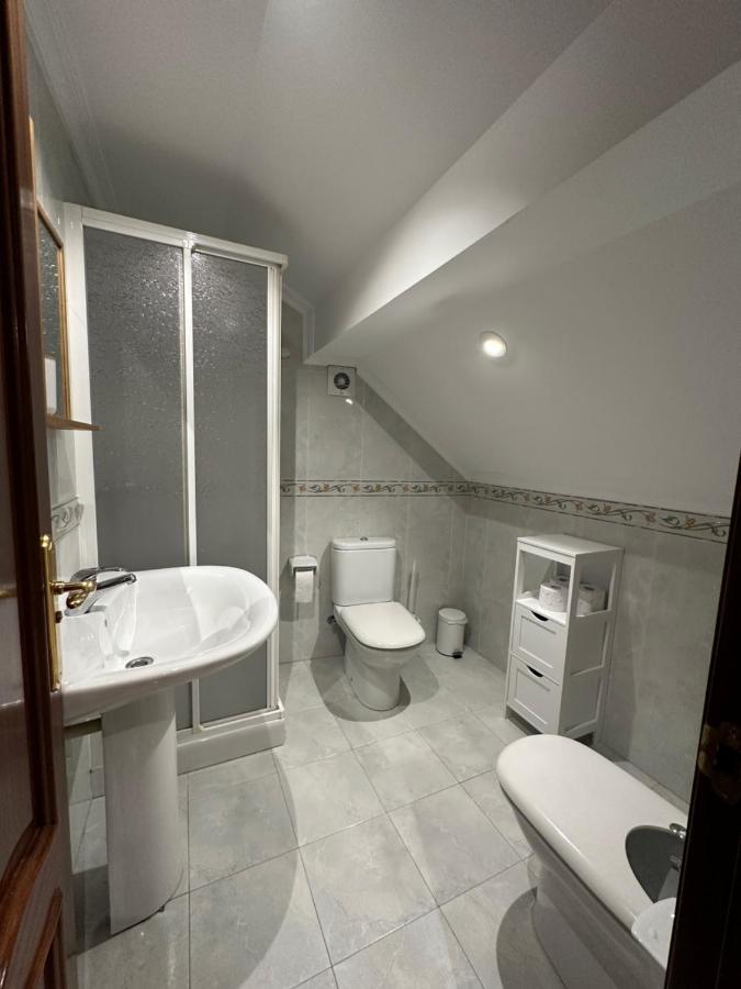 Apartmán O Xaneiro Noia Exteriér fotografie