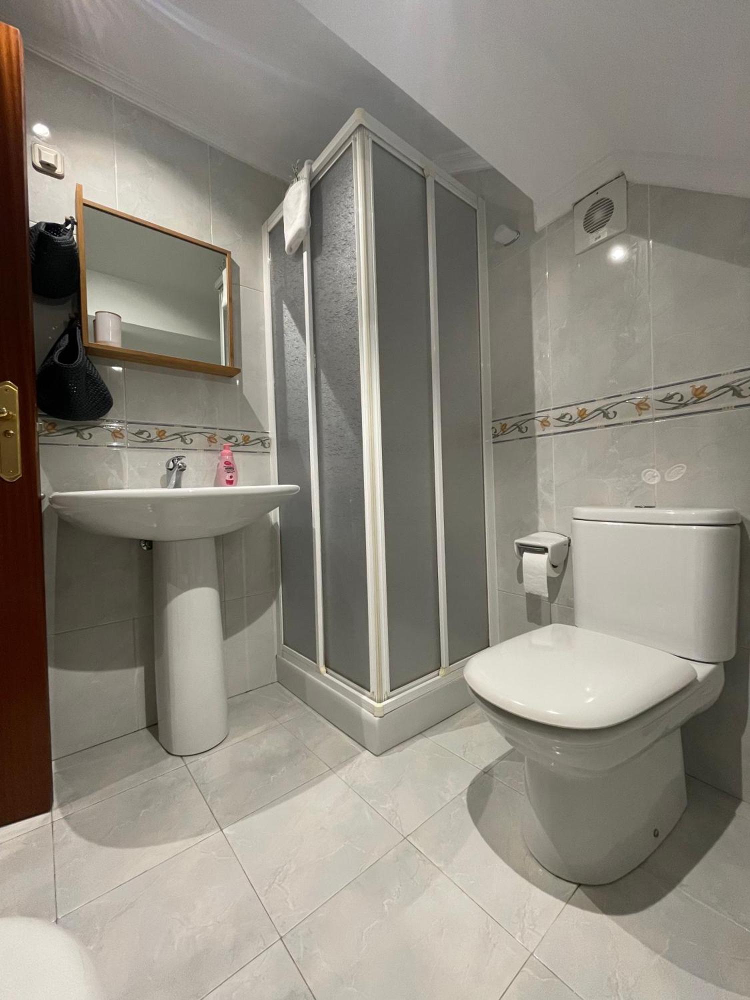 Apartmán O Xaneiro Noia Exteriér fotografie