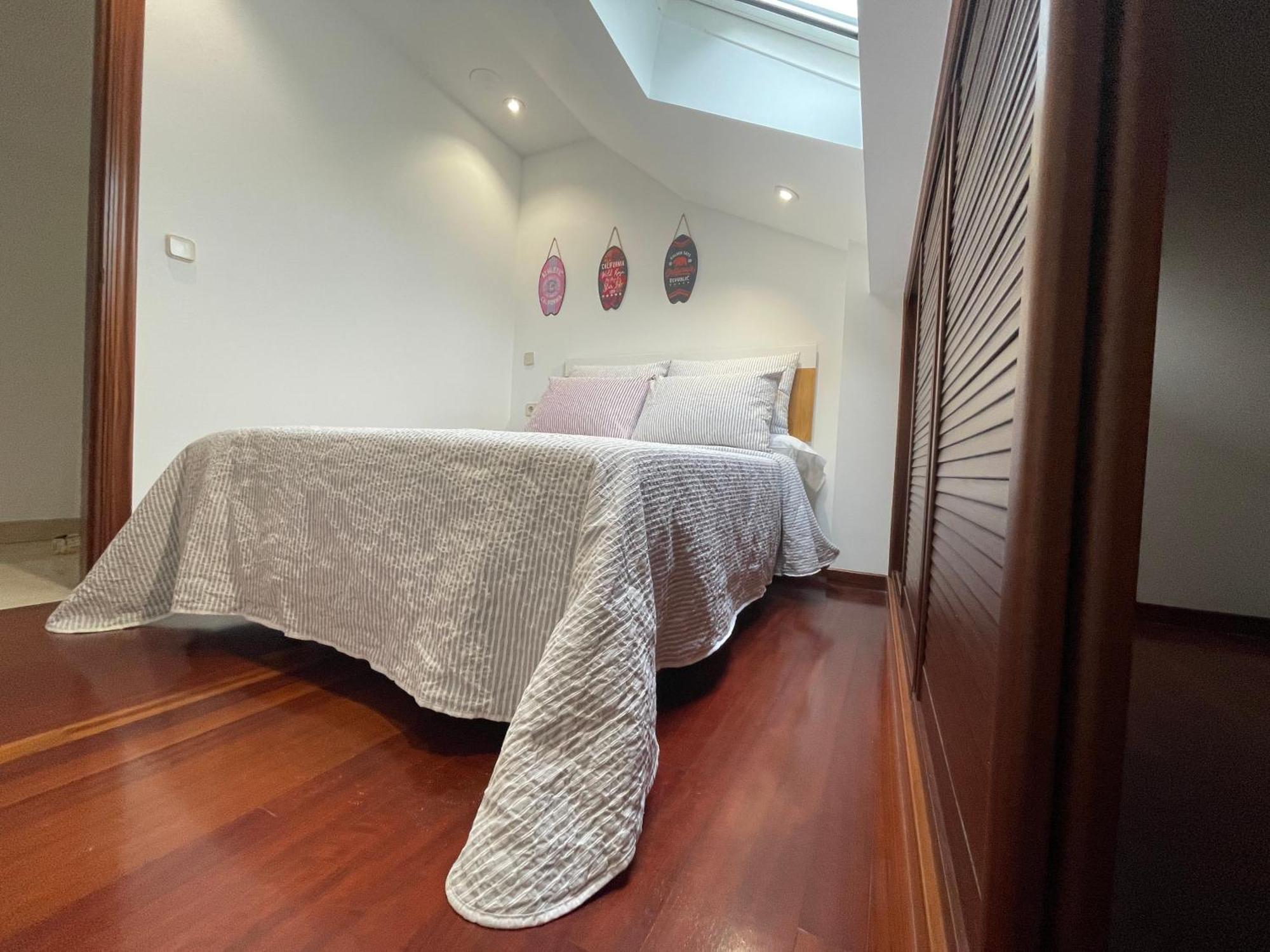 Apartmán O Xaneiro Noia Exteriér fotografie